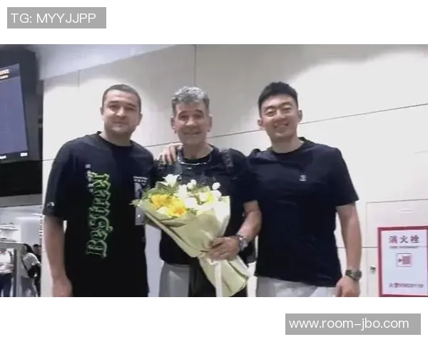 赛季尚未开启同曦官方宣布贝西洛维奇辞职王世龙接任主帅职位