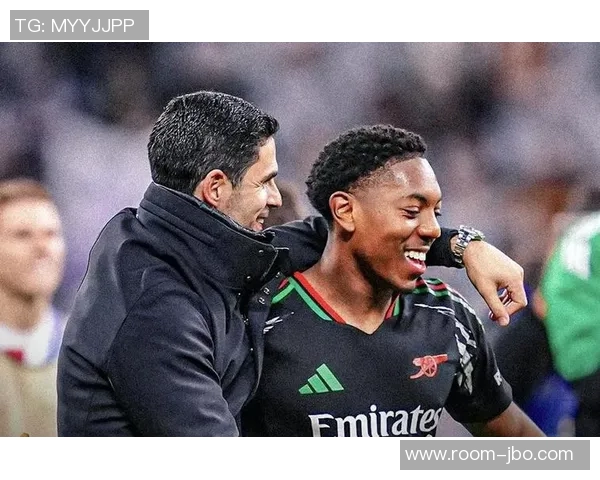 斯凯利信心满满期待欧冠之路称迈出正确一步